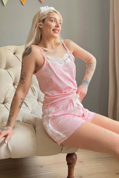 Açık Pembe Papatya Dantel Detaylı İp Askı Şortlu Örme Pijama Takımı - 1
