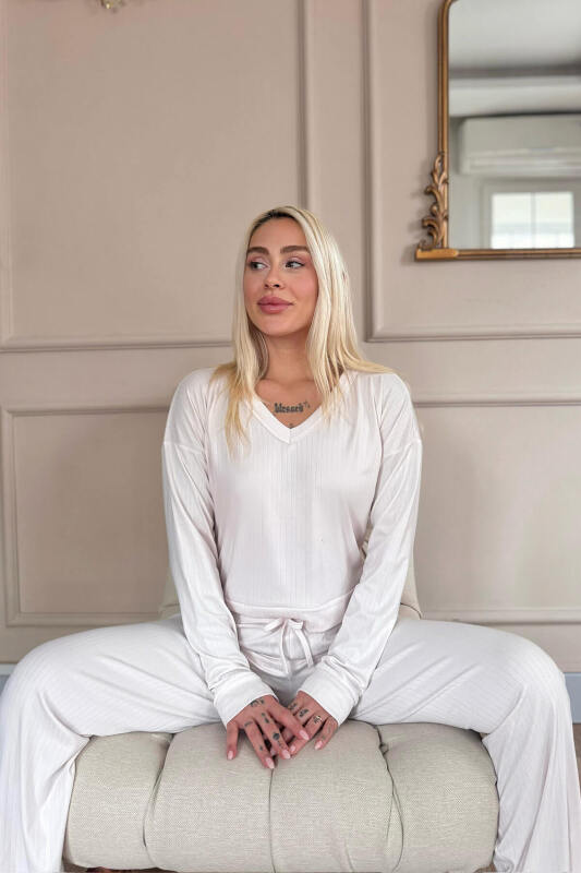 Açık Pudra Dublin Uzun Kollu V Yaka Kadın Pijama Takımı - Pijamaevi (3)