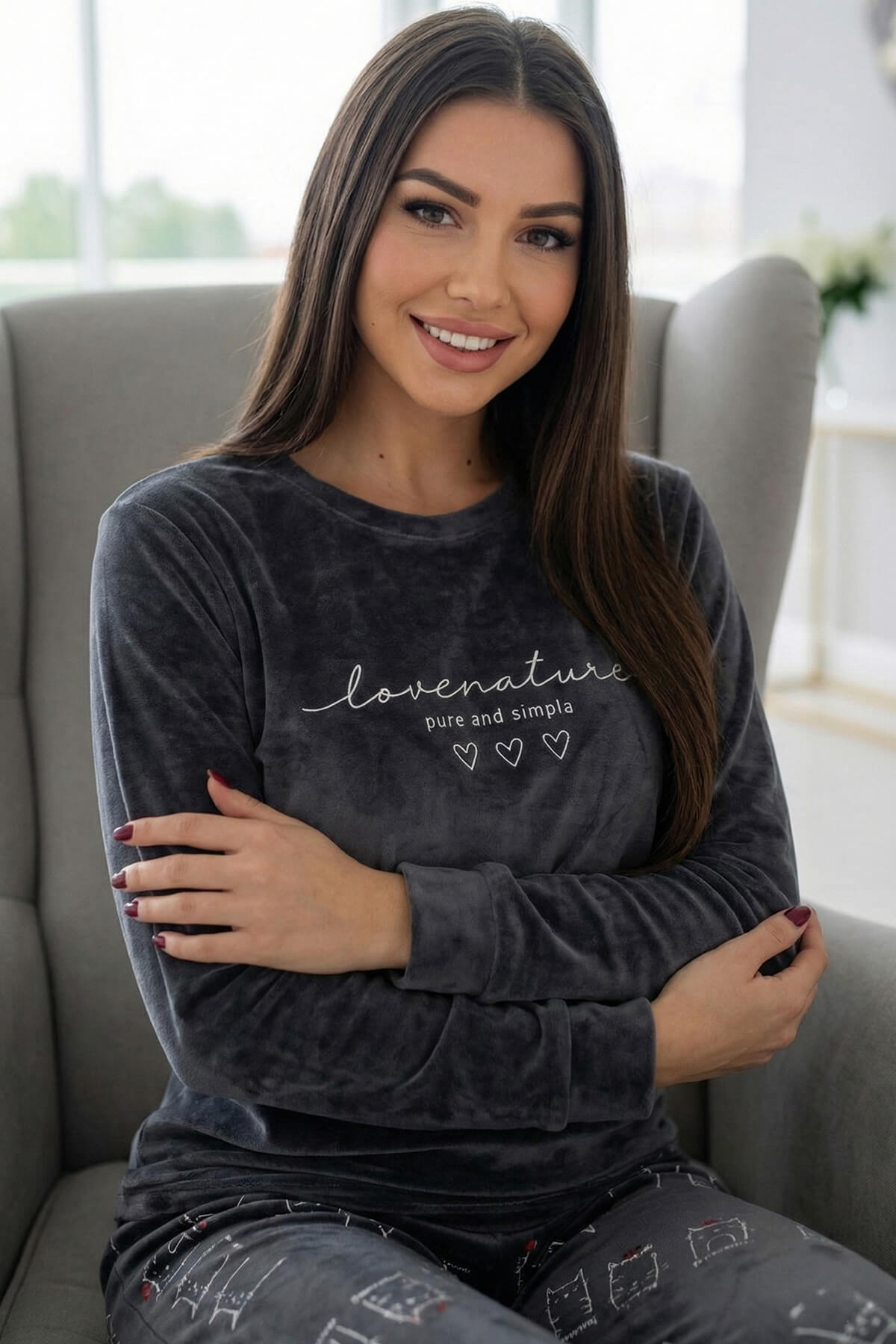 Antrasit Love Desenli Exclusive Kadife Kadın Pijama Takımı - Pijamaevi