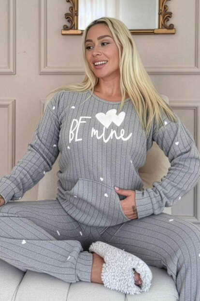 Antrsait Be Mine Desenli Kanguru Cepli Peluş Polar Pijama Takımı 