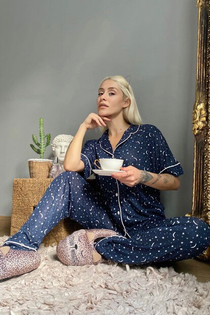 Ay Yıldız Desenli Örme Önden Düğmeli Kısa Kol Kadın Pijama Takımı - 2