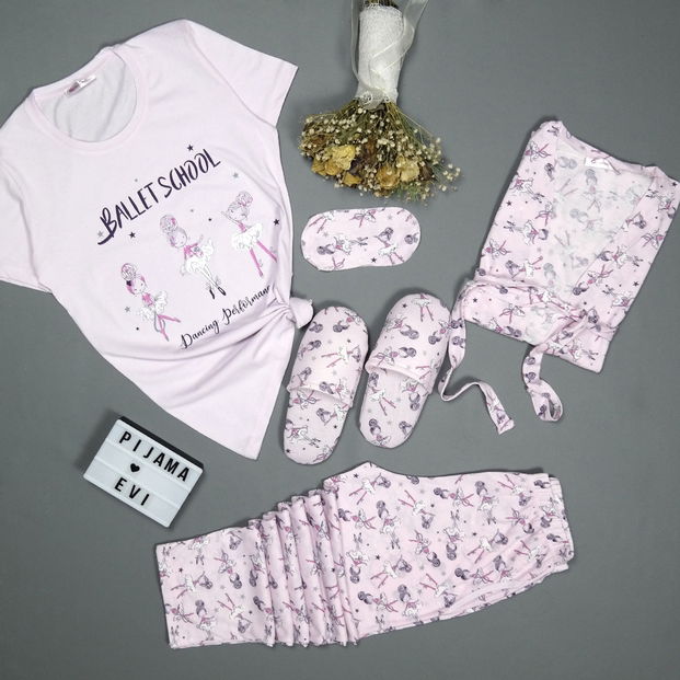 Ballet School Desenli Sabahlıklı Pijama Takımı - 3