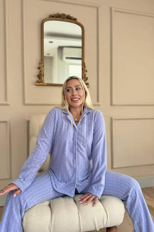 Bebe Mavi Mini Dotted Desenli Önden Düğmeli Peluş Polar Pijama Takımı - Pijamaevi (2)