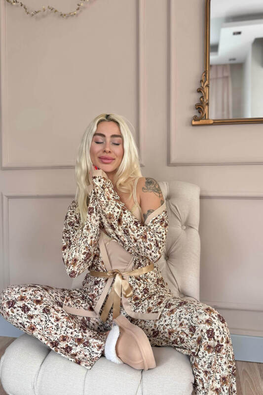 Bej Autumn Blossom Exclusive Örme Sabahlıklı Kadın Pijama Takım - Pijamaevi (1)