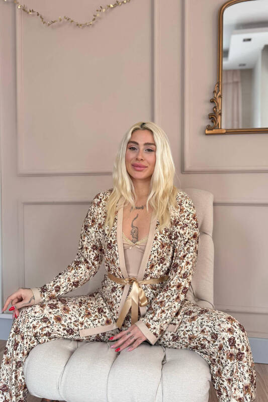 Bej Autumn Blossom Exclusive Örme Sabahlıklı Kadın Pijama Takım - Pijamaevi (2)