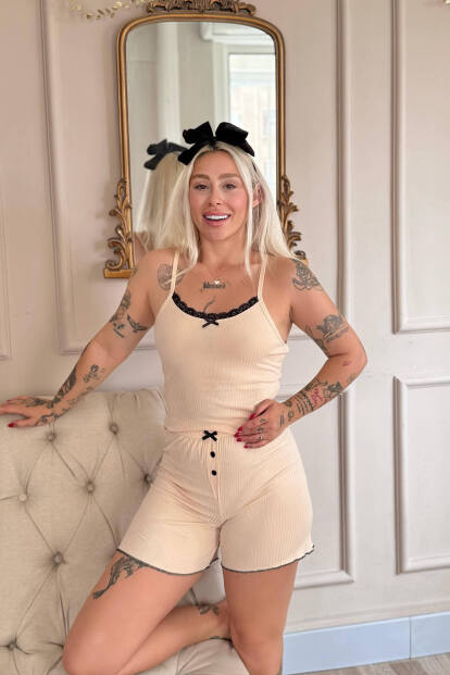 Bej Chic Comfort Dantelli Örme Askılı Şortlu Kadın Pijama Takımı - 2