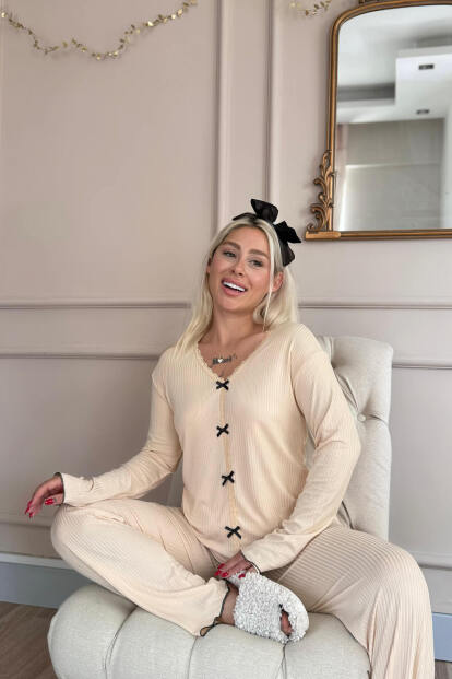 Bej Delicato Örme Uzun Kol Kadın Pijama Takımı - 3