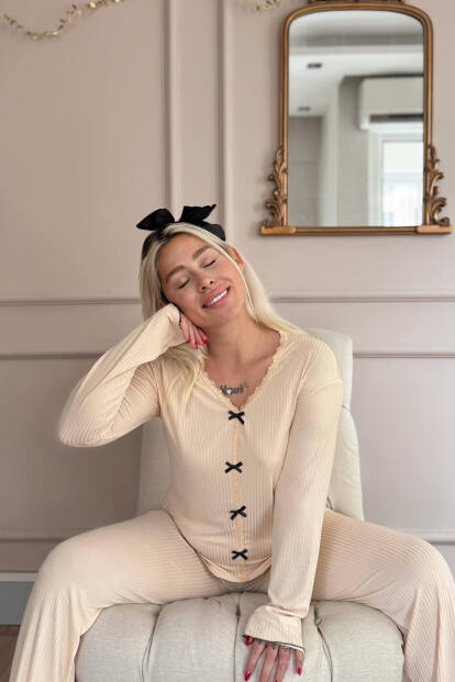 Bej Delicato Örme Uzun Kol Kadın Pijama Takımı - 4