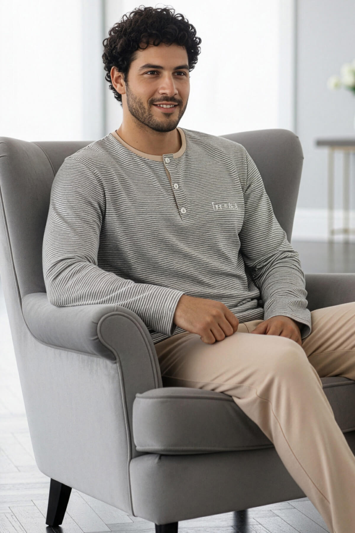 Bej Desenli Stylish Erkek Uzun Kol Pijama Takımı - Pijamaevi