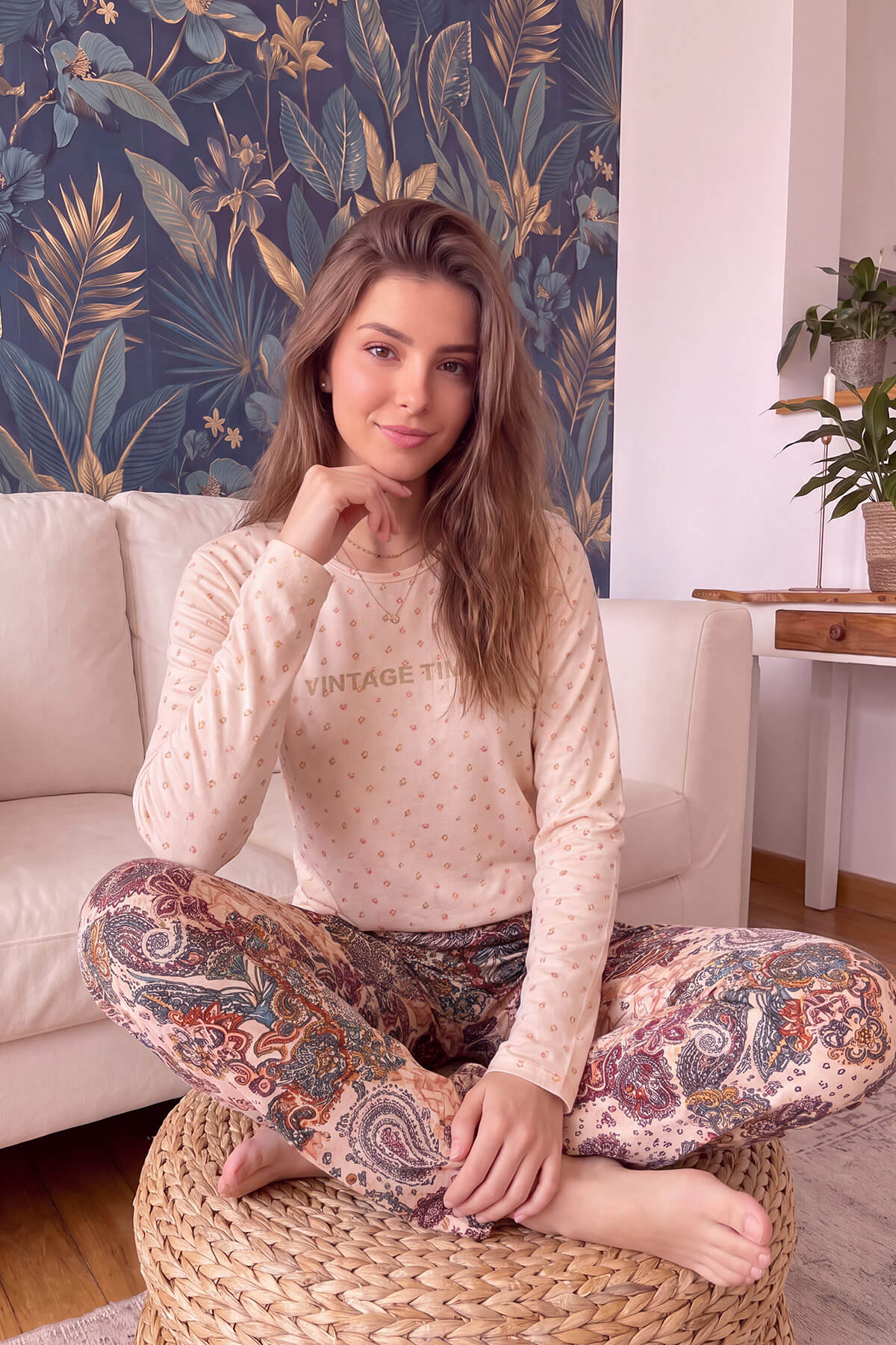 Bej Vintage Desenli Uzun Kollu Bambu Örme Kadın Pijama Takımı - Pijamaevi (1)