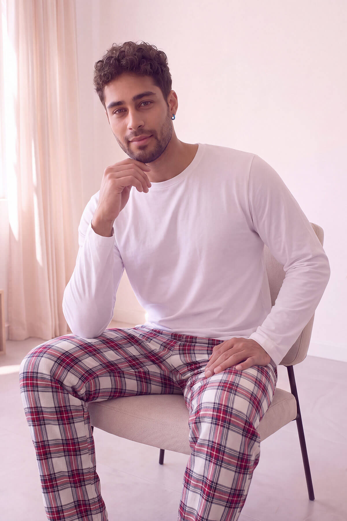 Beyaz Stylish Erkek Uzun Kol Pijama Takımı - Pijamaevi (1)