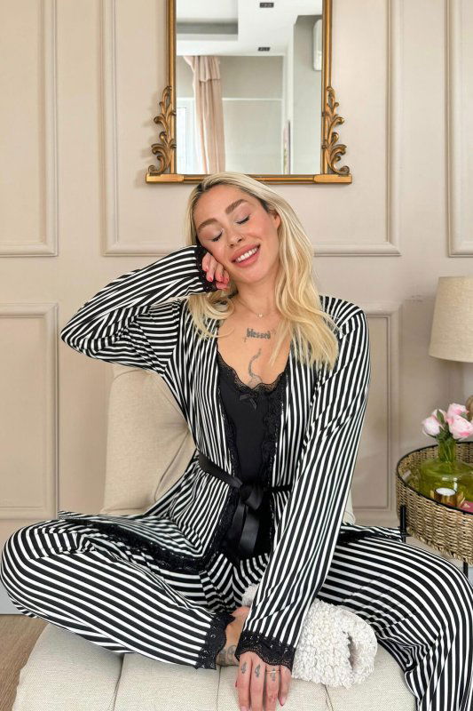 Black Line Desenli Bambu Sabahlıklı Kadın Pijama Takımı - Pijamaevi (2)