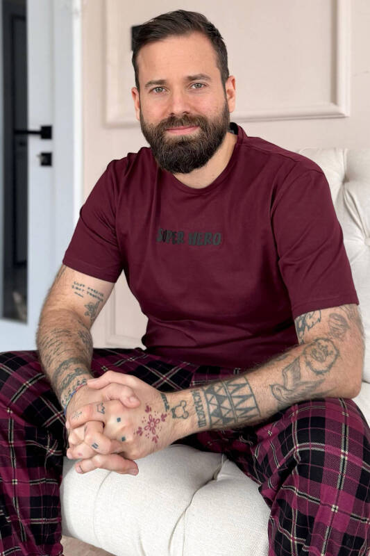Bordo Hero Baskılı Kısa Kol Erkek Pijama Takımı - Pijamaevi