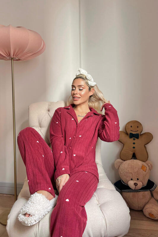 Bordo Kalp Desenli Önden Düğmeli Peluş Polar Pijama Takımı - Pijamaevi (1)