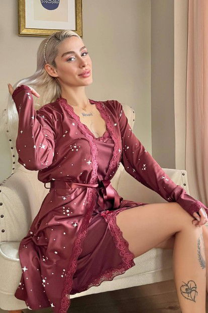 Bordo Stars Desenli Sabahlıklı Gecelik Kadın Pijama Seti - 1