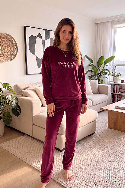 Bordo Vibes Desenli Exclusive Kadife Kadın Pijama Takımı  - 7