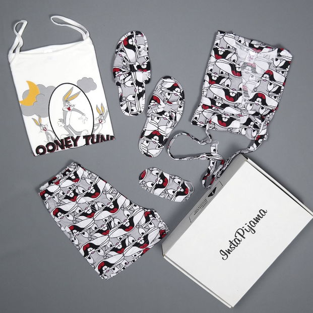 Bugs Bunny Desenli Şortlu Sabahlıklı Pijama Takımı - 3