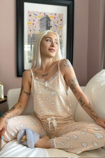Bulut Dantelli İp Askılı Örme Kadın Pijama Takımı - 3