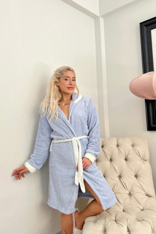 Buz Mavisi Love Desenli Kapşonlu Peluş Kadın Sabahlık - Pijamaevi (3)