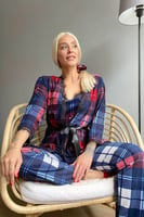 Ekose Baskılı Sabahlıklı Kadife Pijama Takımı - Thumbnail
