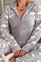 Gri Bulut Desenli Kadın Polar Peluş Tulum Pijama Takımı - Thumbnail