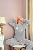 Gri Hello Winter Desenli Kadın Peluş Pijama Takımı - Thumbnail