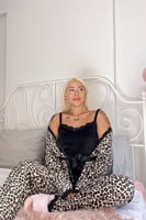Kahve Lonza Exclusive Kadife Sabahlıklı Kadın Pijama Takımı  - Thumbnail
