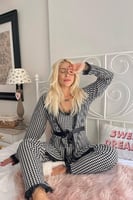 Kazayağı Baskılı Sabahlıklı Kadife Pijama Takımı - Thumbnail