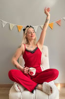 Kırmızı Dantelli İp Askılı Örme Kadın Pijama Takımı - Thumbnail