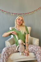 Koyu Yeşil Florado Exclusive Önden Düğmeli Kısa Kollu Kadın Pijama Takımı - Thumbnail