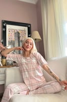 Pembe Ekose Baskılı Kısa Kollu Kadın Pijama Takımı - Thumbnail