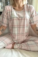 Pembe Ekose Baskılı Kısa Kollu Kadın Pijama Takımı - Thumbnail