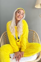 Sarı Kuş Desenli Tam Peluş Pijama Takımı - Thumbnail