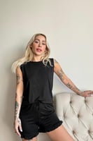 Siyah Basic Kolsuz Askılı Şortlu Kadın Pijama Takımı - Thumbnail