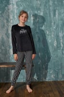 Siyah Just Desenli Exclusive Kadife Kız Çocuk Pijama Takımı  - Thumbnail