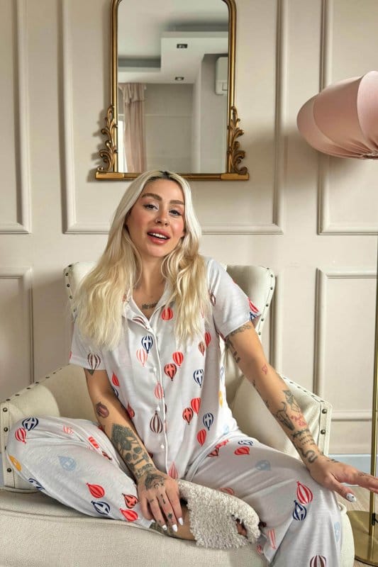 Ballon Desenli Kısa Kol Önden Düğmeli Kadın Pijama Takımı