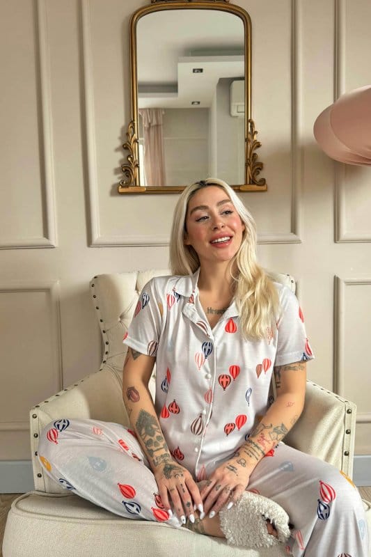 Ballon Desenli Kısa Kol Önden Düğmeli Kadın Pijama Takımı