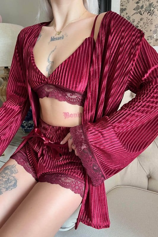 Bordo Devore Kadife Crop Sabahlıklı Şortlu Kadın Pijama Takımı
