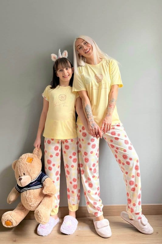 Fruit Time Baskılı Kısa Kollu Anne Kız Kombin Pijama Takımı