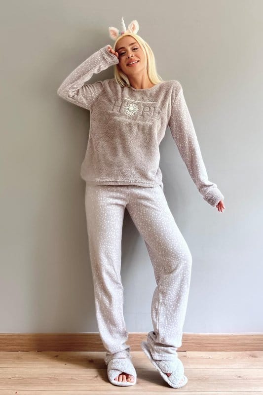 Gri Hope Desenli Kadın Peluş Pijama Takımı