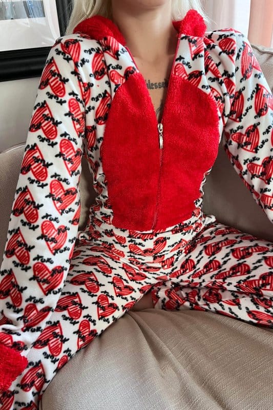 Kırmızı Kalp Desenli Kadın Polar Peluş Tulum Pijama Takımı