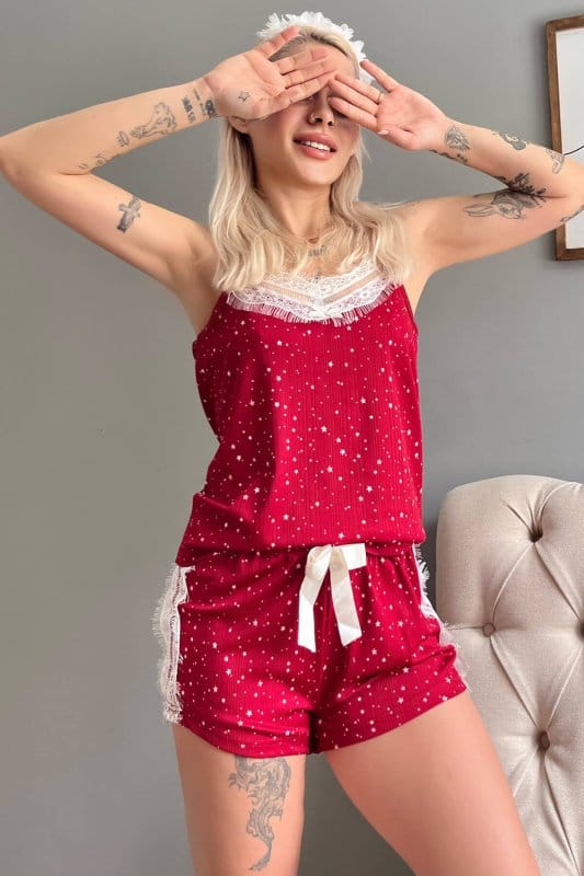 Kırmızı Yıldız Dantel Detaylı İp Askı Şortlu Örme Pijama Takımı