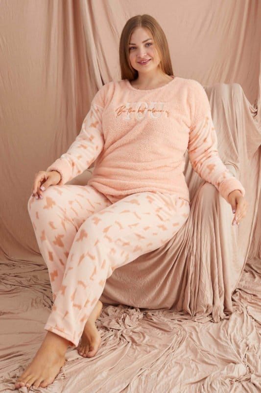 Krem You Desenli Büyük Beden Battal Peluş Pijama Takımı