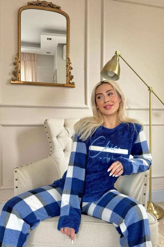 Lacivert Deep Chic Desenli Kadın Peluş Pijama Takımı