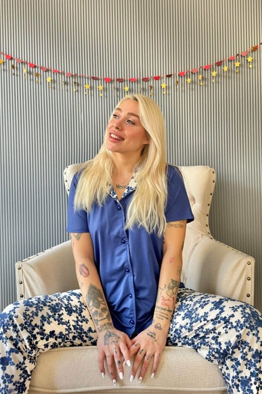 Lacivert Florado Exclusive Önden Düğmeli Kısa Kollu Kadın Pijama Takımı
