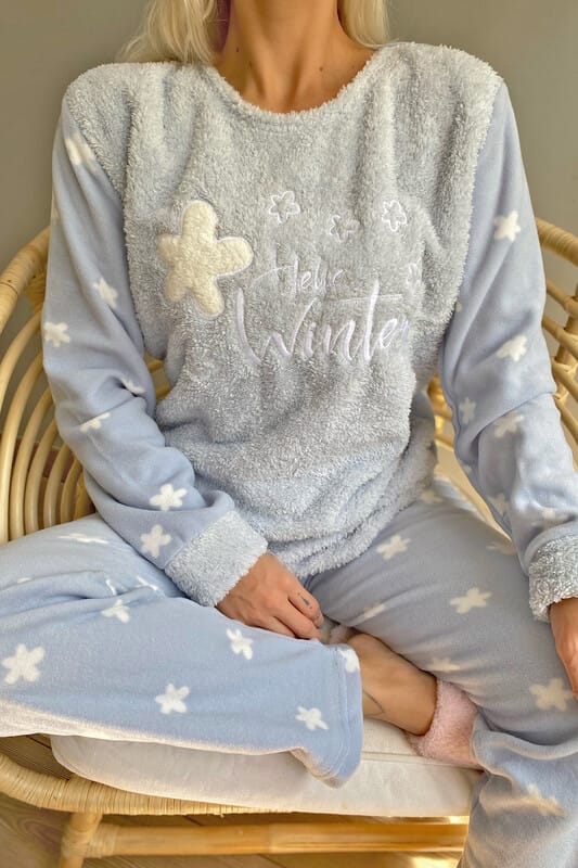 Mavi Hello Winter Desenli Kadın Peluş Pijama Takımı
