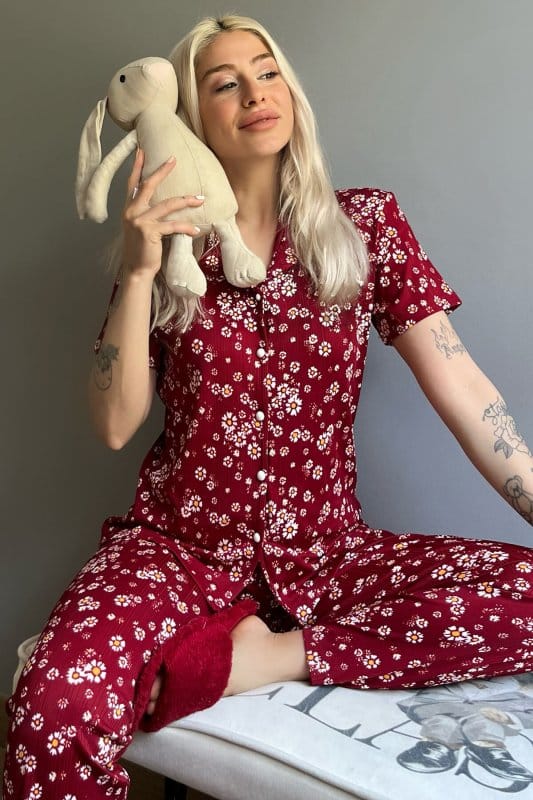 Papatya Desenli Örme Önden Düğmeli Kısa Kol Kadın Pijama Takımı