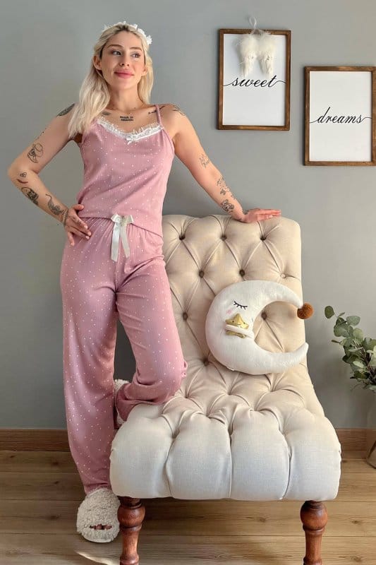 Pembe Puan Papatya Dantelli İp Askılı Örme Kadın Pijama Takımı