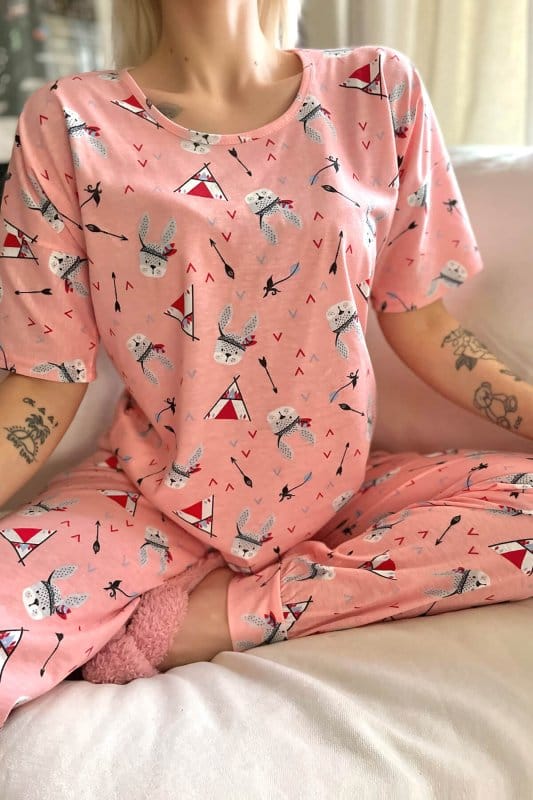 Pembe Wild Rabbit Baskılı Kısa Kollu Kadın Pijama Takımı