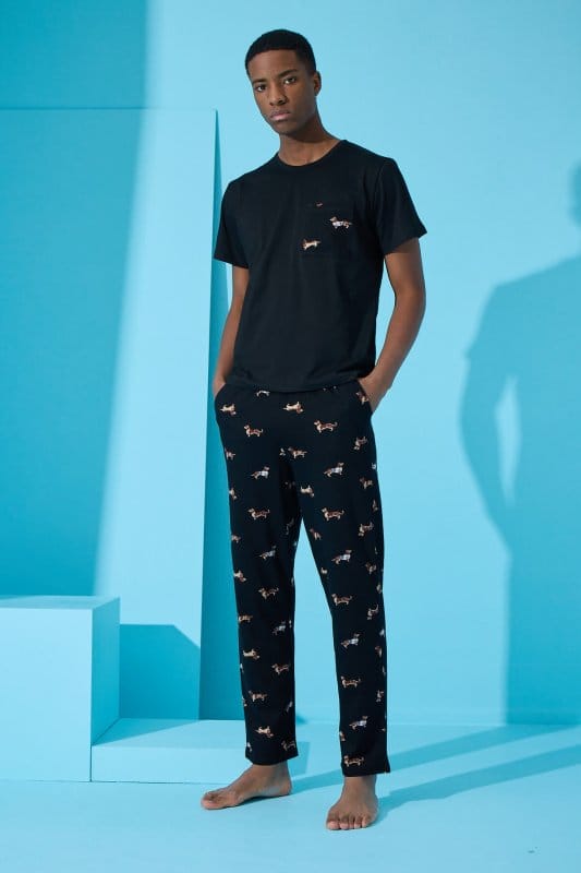 Siyah Cep Detaylı Dakhund Desenli Kısa Kollu Erkek Pijama Takımı